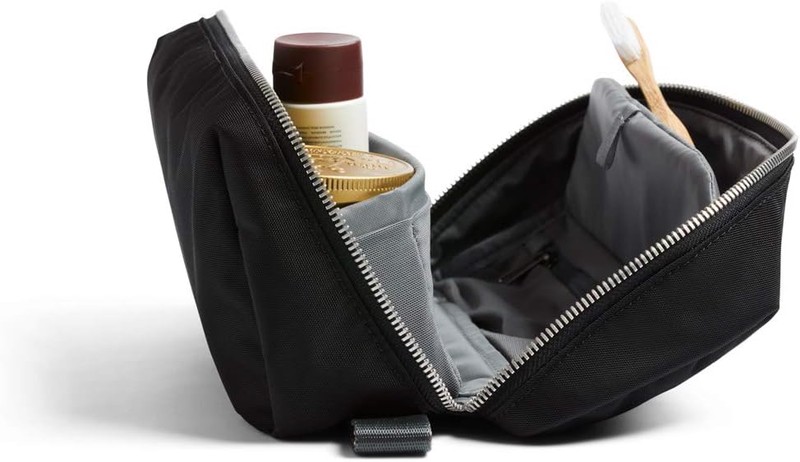 Bellroy Toiletry Kit Plus - Vista 5