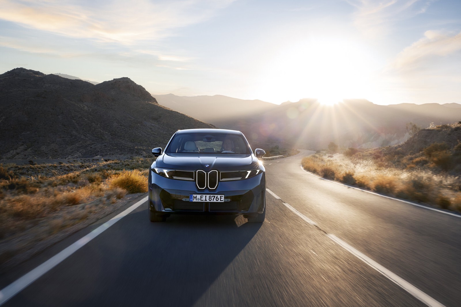 BMW iX3 50 xDrive - Vista 3
