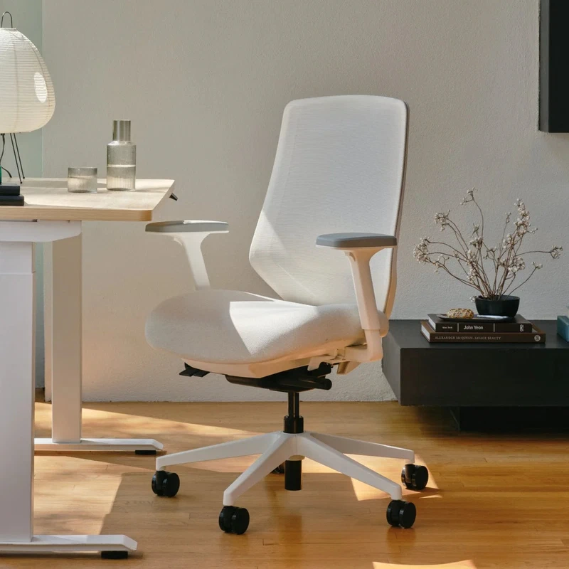 Ergonomic Chair Pro - Vista 3